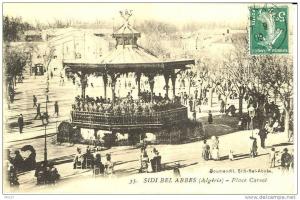 SIDI BEL ABBES - Place Carnot, un jour de Concert - Kiosque