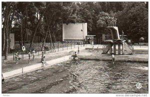 AFRIQUE. ALGERIE. SIDI BEL ABBES. Vue sur La Piscine Municipale et Le Théatre de Verdure. Carte Dentelée.