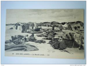 SIDI-BEL-ABBES    Le  Marché  ARABE  -  Belle animation  XXX