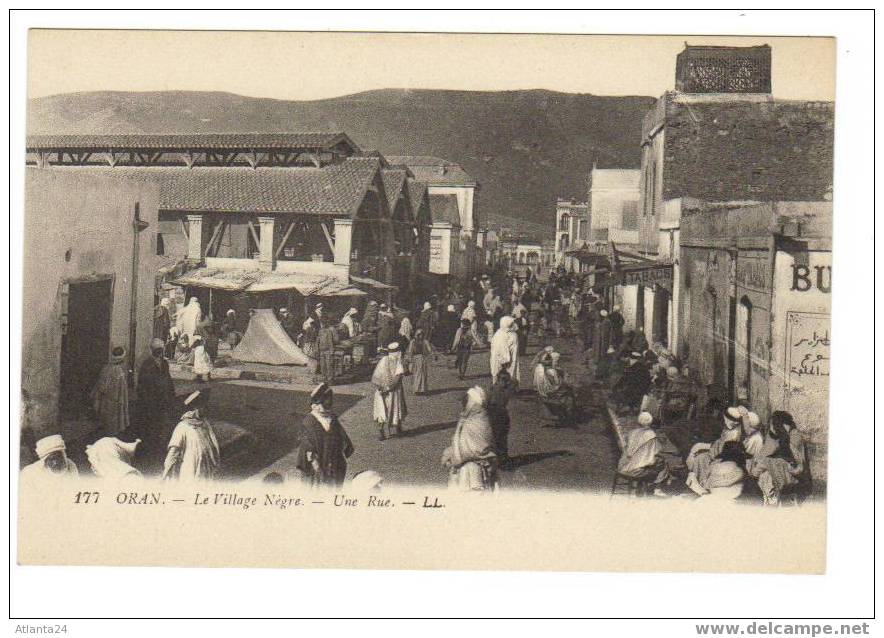 ORAN - VILLAGE NEGRE - UNE RUE      (ALGERIE)