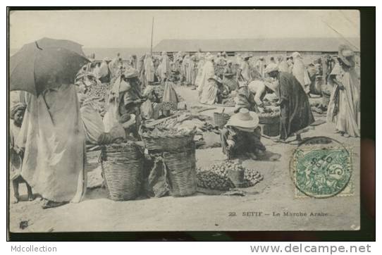ALGERIE SETIF /  Marché arabe - marchand d'oignons   /