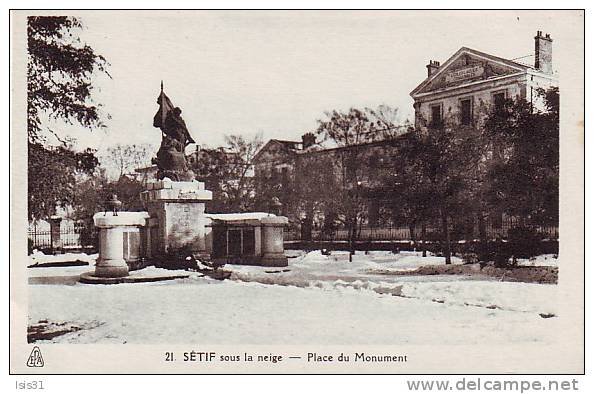 Algérie - M626 - Sétif - Sous la Neige - Place du Monument - bon état général