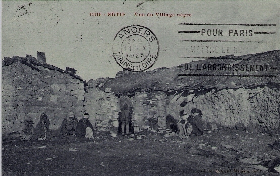 ALGERIE - SETIF - VUE ANIMEE DU VILLAGE NEGRE
