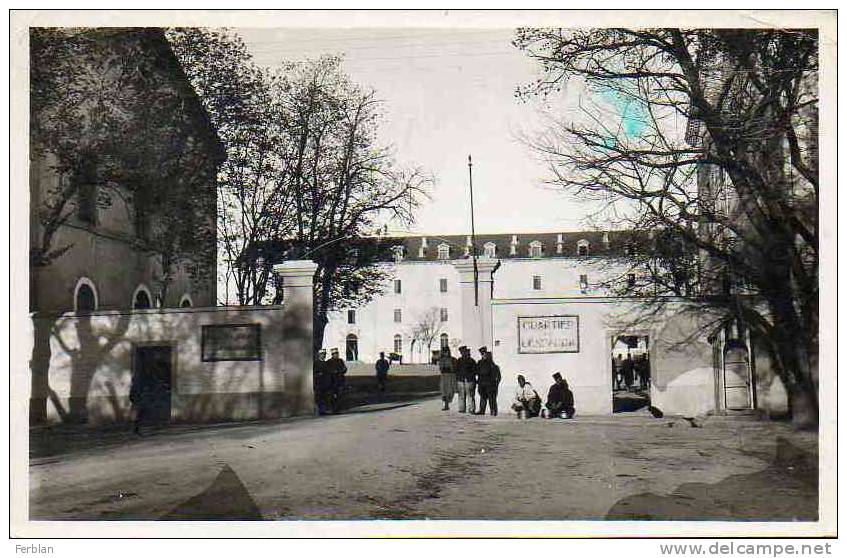 AFRIQUE. ALGERIE. SETIF. Quartier de L'Esparda. Vue sur L'Entrée de La Caserne de L'Artillerie.