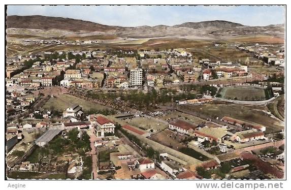 ALGERIE- ref no 536- setif - vue aerienne sur le marche arabe -le stade girod et une partie de la ville   - bon etat