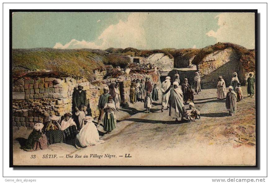 ALGERIE, SETIF, Une rue au village Nègre, animation, CPA colorisée, ed LL 33, bon état, écrite