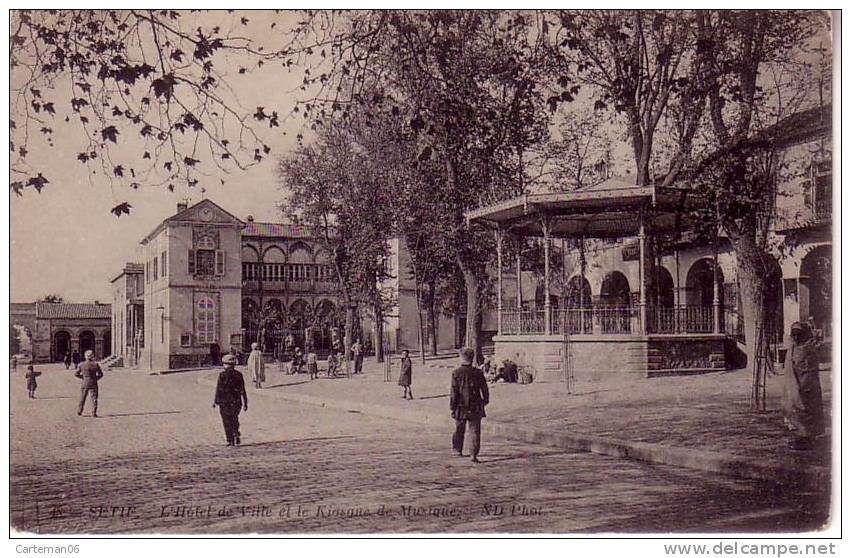 Algérie - Setif - L´Hôtel de ville et le kiosque de musique