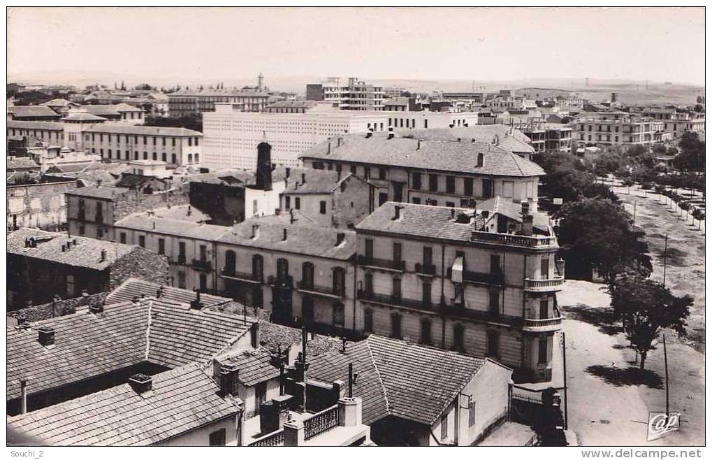 Sétif.- (Algérie)   Vue générale sur le Lycée