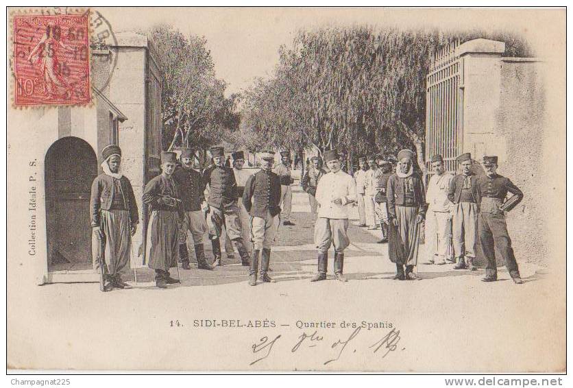 CPA ALGERIE SIDI BEL ABES Quartier des Spahis Soldats Militiares Caserne Animation 1905