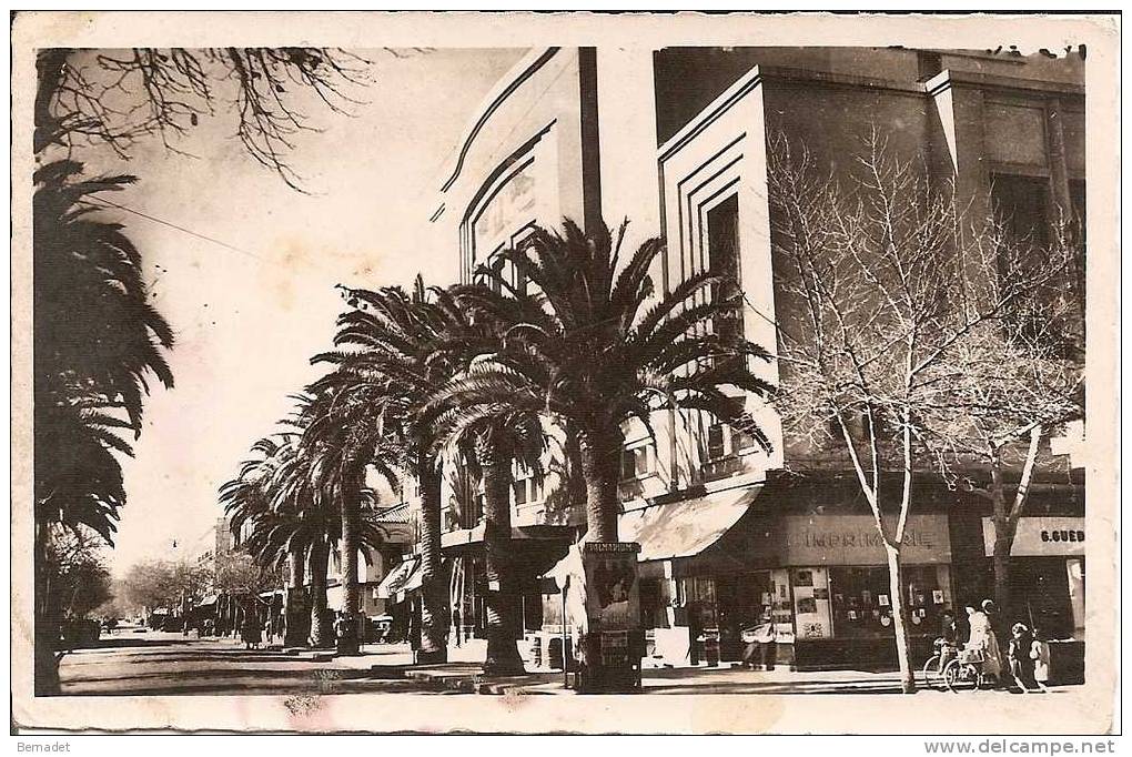 SIDI BEL ABBES....BOULEVARD DE LA REPUBLIQUE