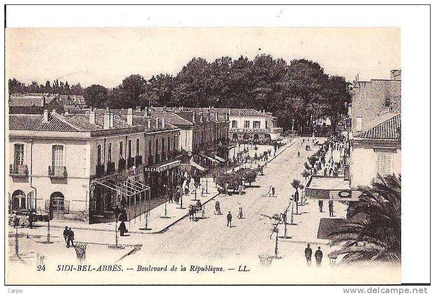 SIDI-BEL-ABBÈS - Boulevard de la République.