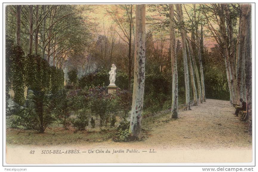 CPA SIDI-BEL-ABBES - UN COIN DU JARDIN PUBLIC