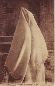 ALGERIE -- TLEMCEN -- Mauresque Voilée