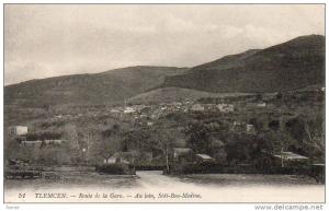 ALGERIE  TLEMCEN  Route de la Gare Au Loin Sidi Bou Médine