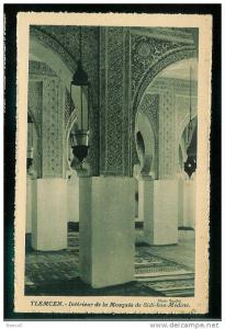 FW)48) Tlemcen Intérieur de la Mosquée de Sidi-Bou-Médine