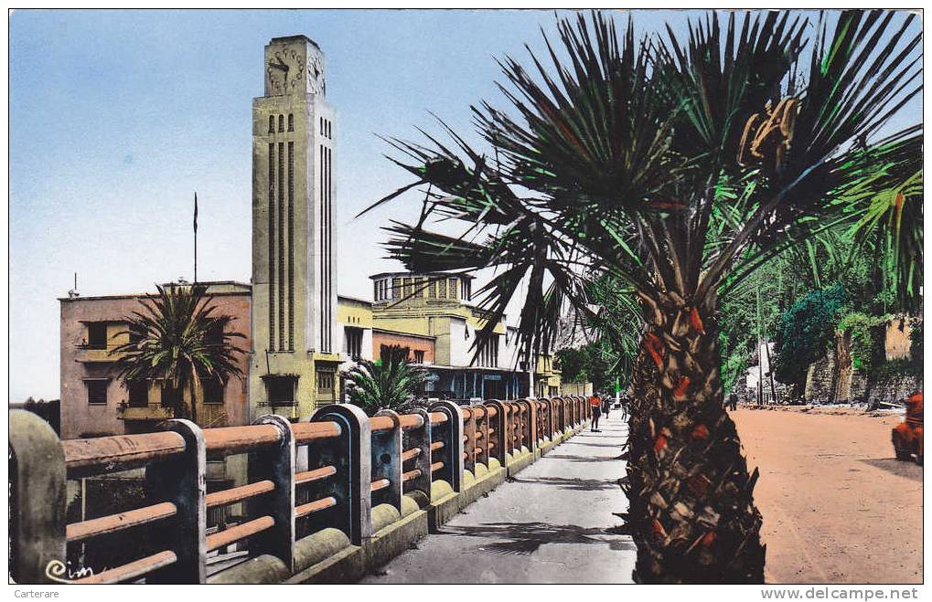 afrique,ALGERIE,PHILIPPEV ILLE,SKIKDA,vue  sur la gare en 1955,année de grands massacres,lutte contre les Français