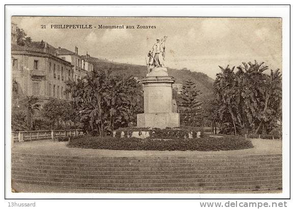 Carte Postale Ancienne Philippeville (Skikda) - Monument aux Zouaves - Statue, militaires, armée d'Afrique