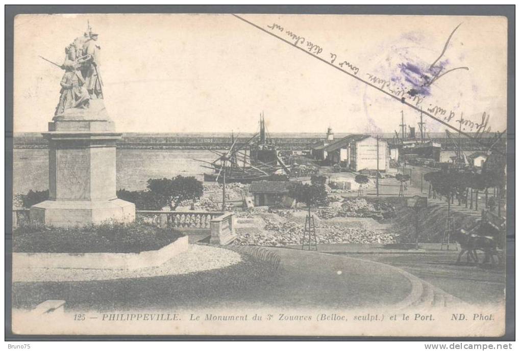 PHILIPPEVILLE - Le Monument du 3e Zouaves et le Port - ND 125