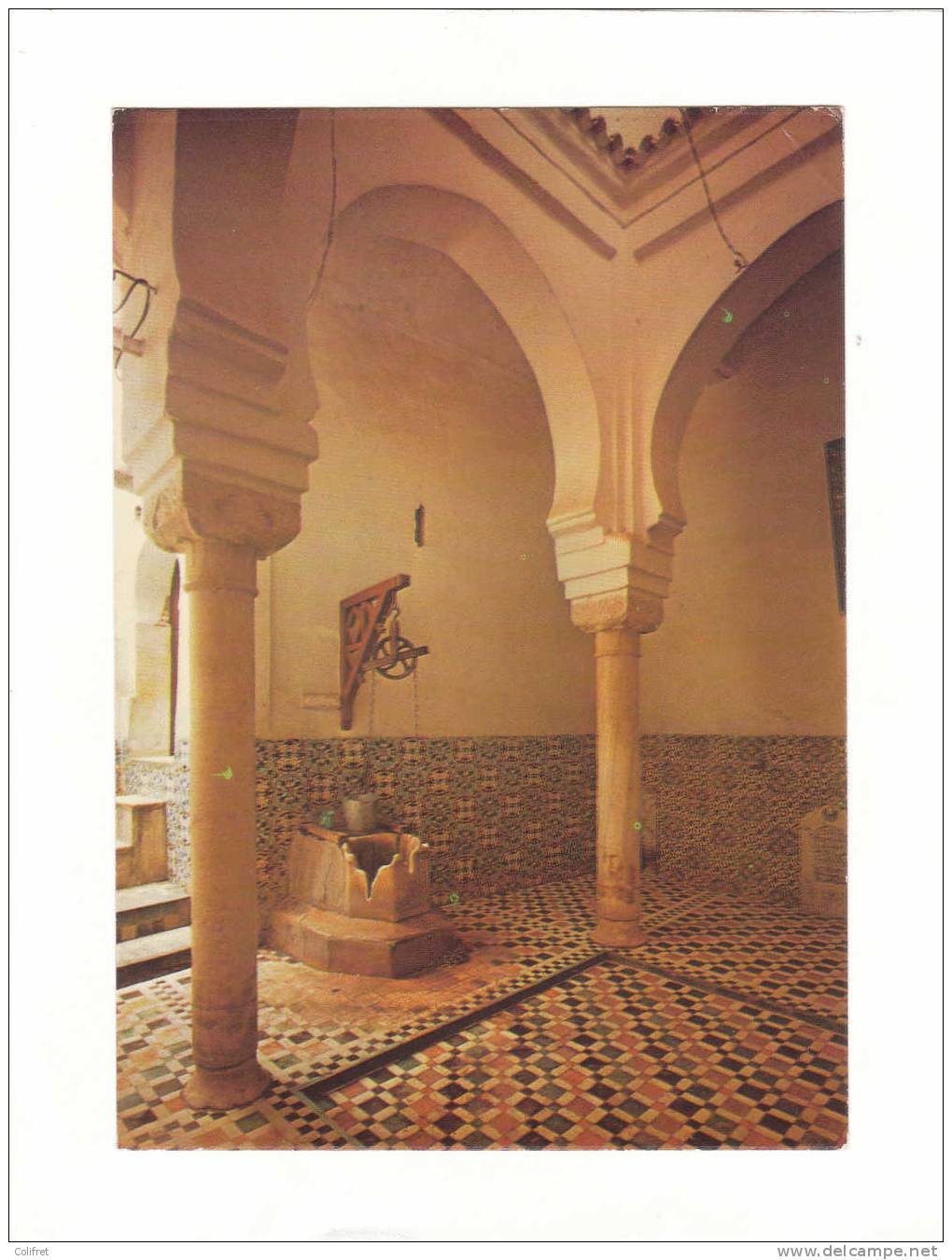 Tlemcen      Le Tombeau de Sidi Boumedienne