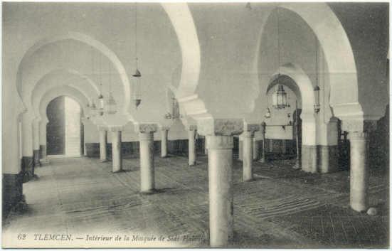 TLEMCEN - Intérieur de la Mosquée de Sidi-Haloui