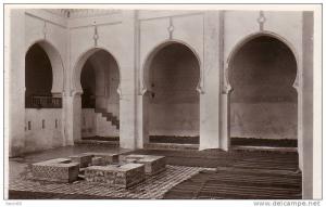 ALGERIE TLEMCEN SIDI BOU MEDINE La Cour