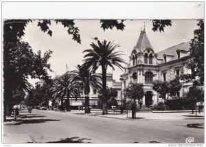 SIDI BEL ABBES - BOULEVARD DE LA REPUBLIQUE ET L HOTEL DE VILLE