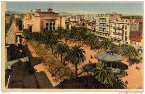 ALGERIE    SIDI-BEL-ABBES   Place Carnot et le Theatre