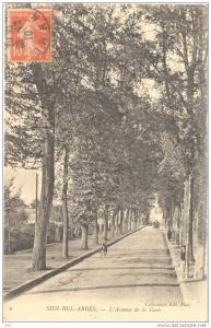 CPA Algérie - 9. SIDI-BEL-ABBES - L'Avenue de la Gare - ND Phot