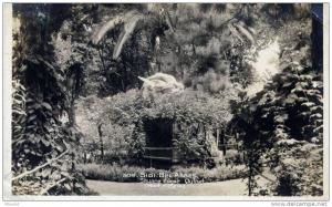 Sidi Bel Abbès. Le square Edgar Quinet. Sculpture. La mort d´Icare.