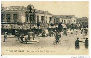 Sidi-Bel-Abbès   Carrefour de la Rue de Mascara  coin haut droit plié voir scan cpa