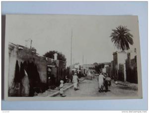 Mostaganem. - Une Rue de Tidjdit.