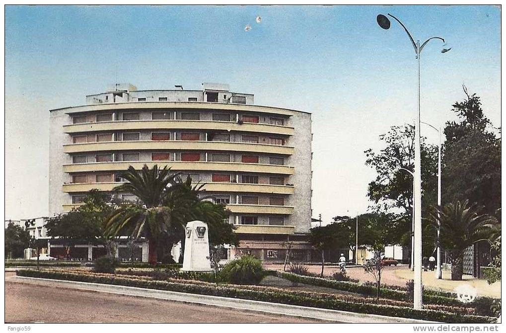 MONUMENT  DU  C.E.F.