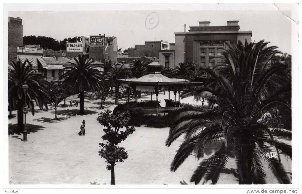 ALGERIE   SIDI BEL ABBES  La Place Carnot vers le Theathre     see Discription