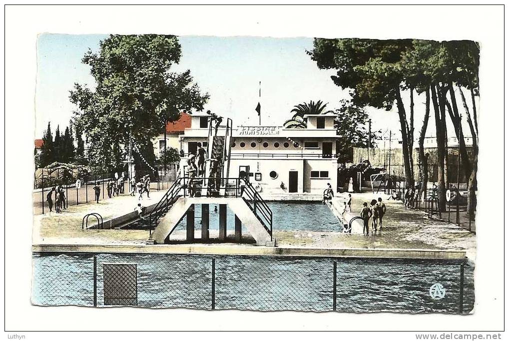 pays algérie sidi bel abbès  la piscine municipale