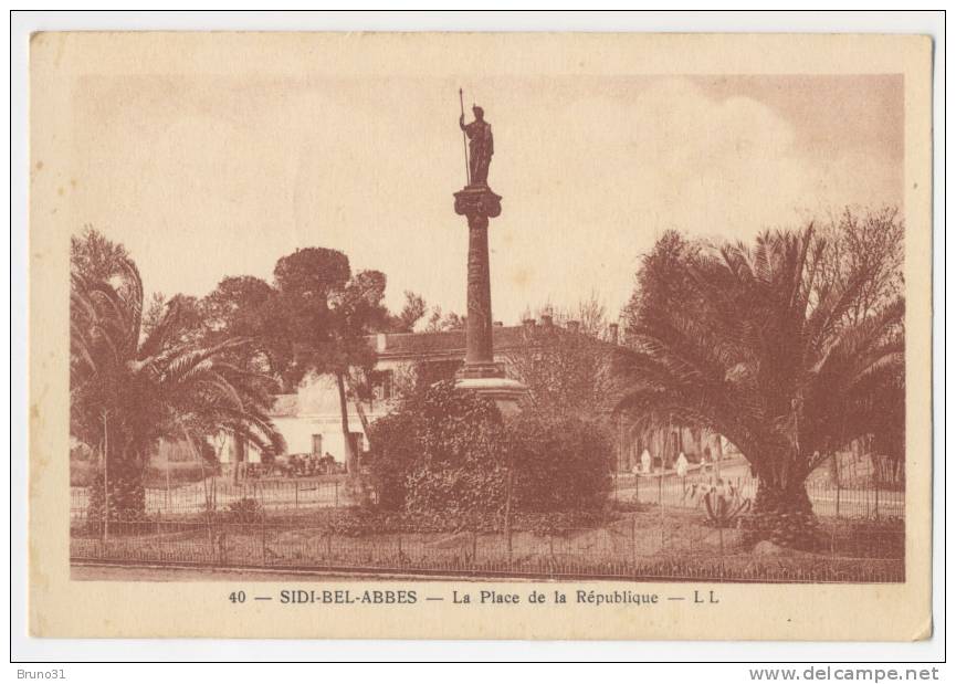 Sidi Bel Abbes  Place de la République .