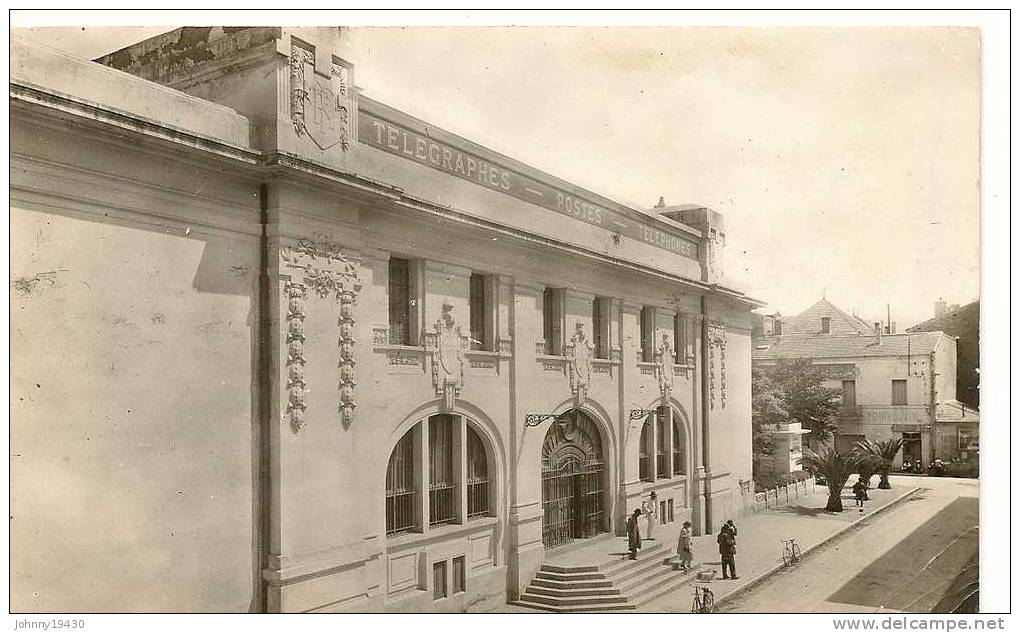 520 - SIDI BEL-ABBES - L´HOTEL DES POSTES ( Animées ) ALGERIE