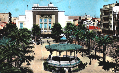 ALGERIE.Sidi Bel Abbès.La Place Carnot et le théatre.CPSM couleur.