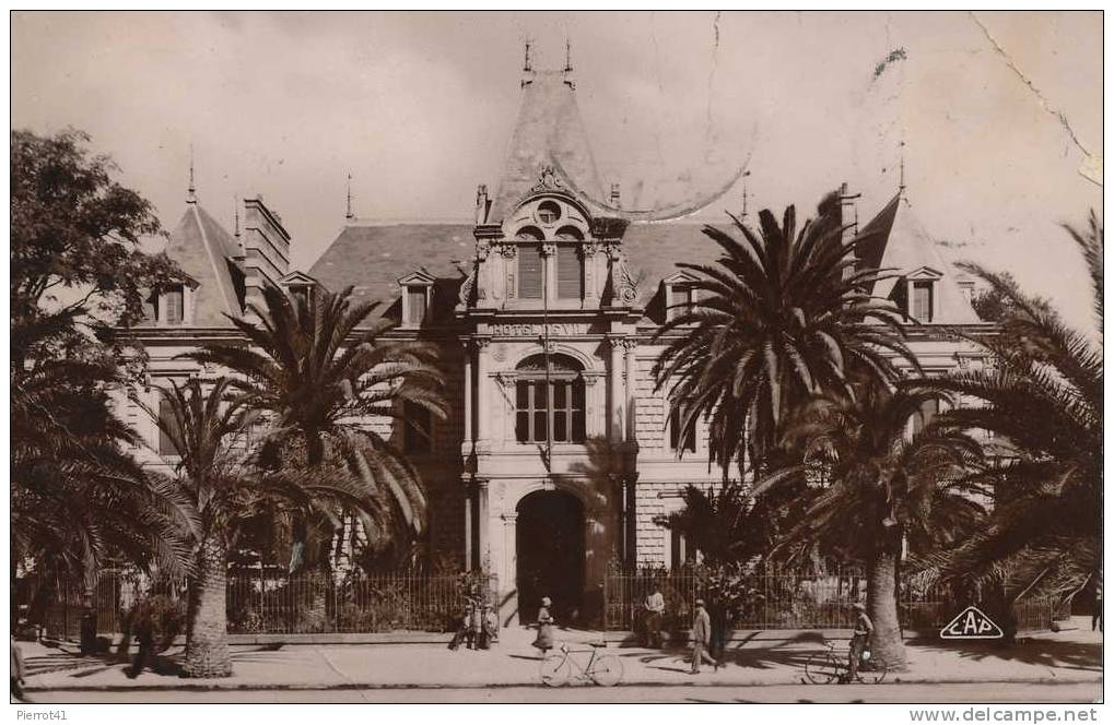 ALGÉRIE - SIDI BEL ABBES - L'Hôtel de ville