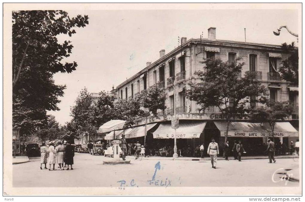 68 - SIDI - BEL - ABBES - Carrefour de la République