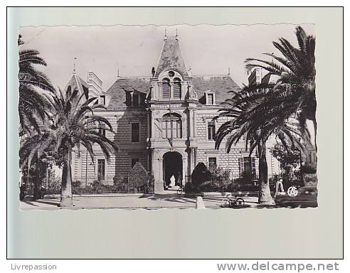 cpsm , Sidi Bel Abbés , l' Hotel de Ville  ,   voyagé   1956