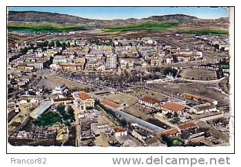 SETIF VUE GENERALE  SUR LE MARCHE  ARABE  LE STADE GIROD ET UNE PARTIE DE LA VILLE