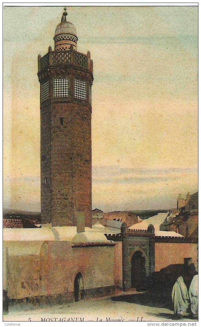 MOSTAGANEM    LA MOSQUEE