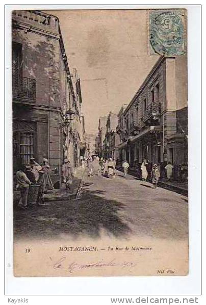 c - Cpa Mostaganem - La Rue de Matamore (animée)