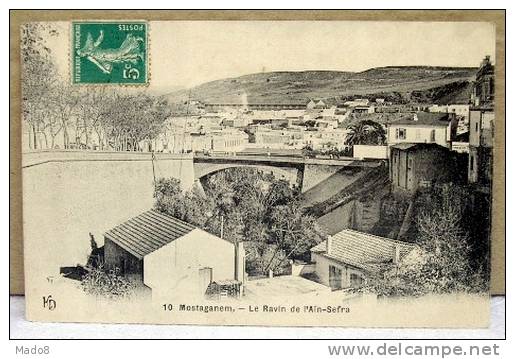 cpa Mostaganem  Algérie - le Ravin de l'Aïn Sefra , avec une partie de la Ville -