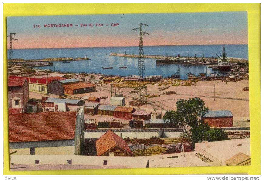 110 Mostaganem vue du port