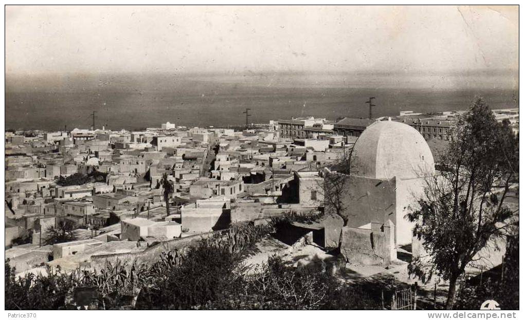 ALGERIE MOSTAGANEM - Le Marabout Sidi Abdelkader Vue générale de Tidgditt