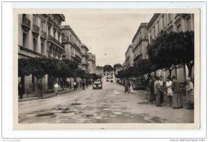 MOSTAGANEM , AVENUE DU 1ER DE LIGNE , ANIMATION , 1949