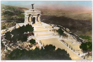 (dd) CPSM Constantine monument aux morts   (bonne etat)