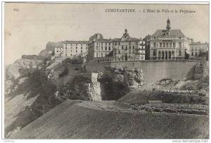 PHILIPPEVILLE   L HOTEL DE VILLE ET LA PREFECTURE