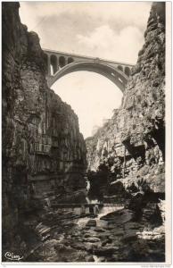 Algérie- CONSTANTINE -Pont Sidi Rached pris au fond des Gorges - Editions  CIM  *Prix Fixe